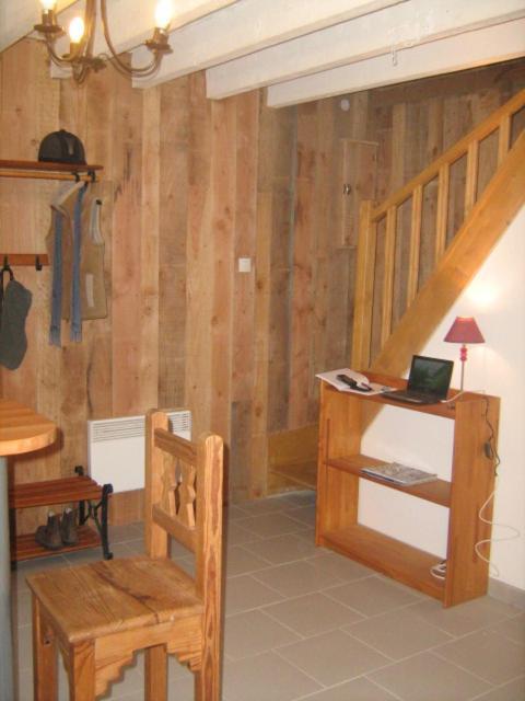Eco-Gite La Chambre Du Vanneur Mentheville Exteriör bild